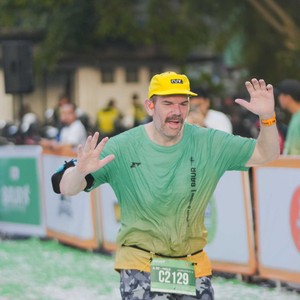 Race photo from BAUR RUN 2025