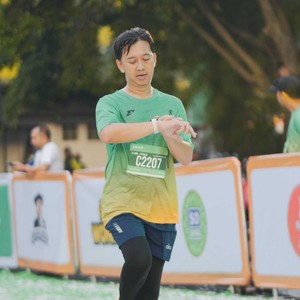 Race photo from BAUR RUN 2025