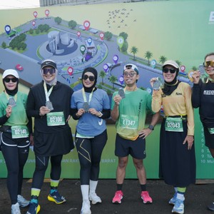 Race photo from BAUR RUN 2025