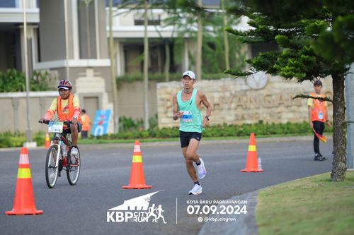 Race photo from KBP City Run 2024