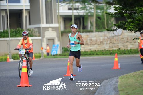 Race photo from KBP City Run 2024