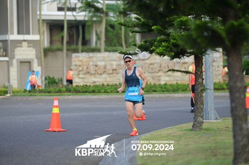Race photo from KBP City Run 2024