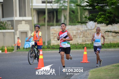 Race photo from KBP City Run 2024