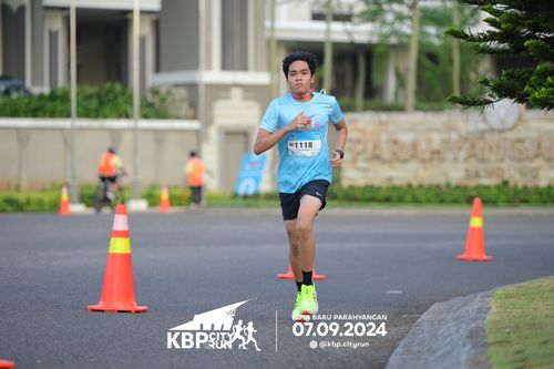 Race photo from KBP City Run 2024