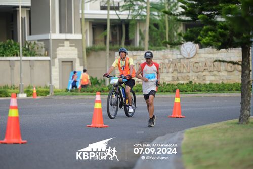 Race photo from KBP City Run 2024