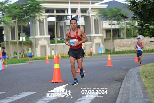 Race photo from KBP City Run 2024