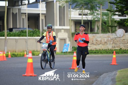 Race photo from KBP City Run 2024