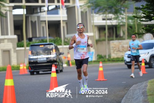 Race photo from KBP City Run 2024