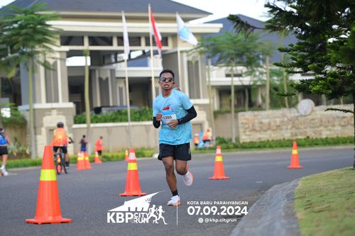Race photo from KBP City Run 2024