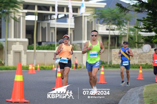 Race photo from KBP City Run 2024