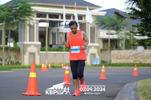 Race photo from KBP City Run 2024