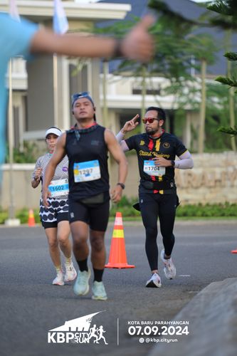 Race photo from KBP City Run 2024
