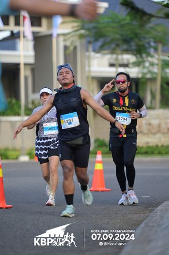 Race photo from KBP City Run 2024