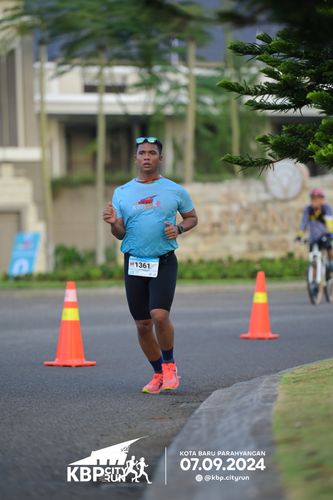 Race photo from KBP City Run 2024