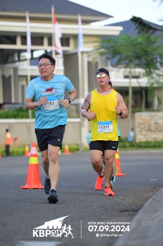 Race photo from KBP City Run 2024