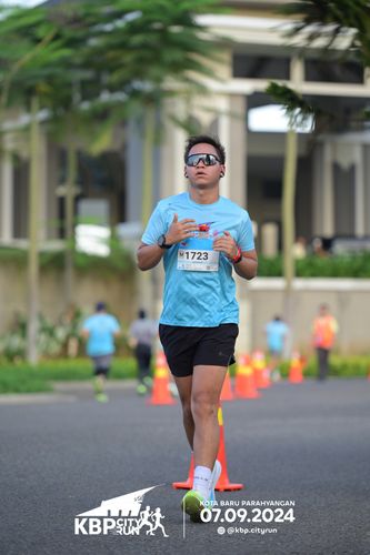 Race photo from KBP City Run 2024