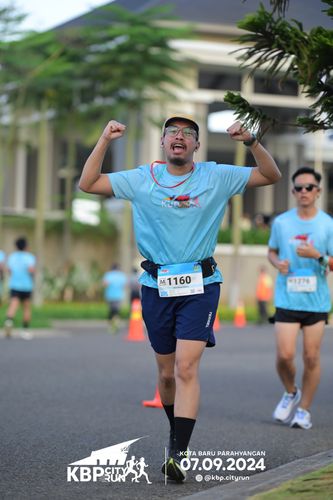 Race photo from KBP City Run 2024