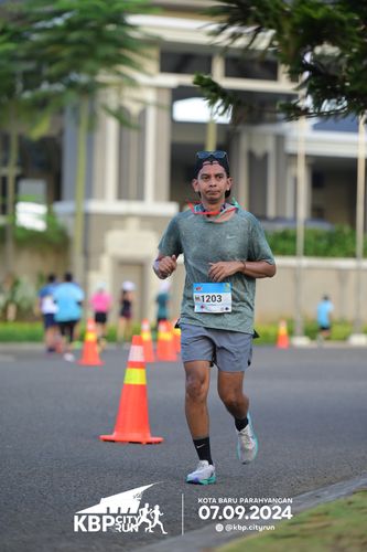 Race photo from KBP City Run 2024