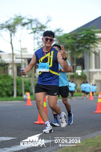 Race photo from KBP City Run 2024