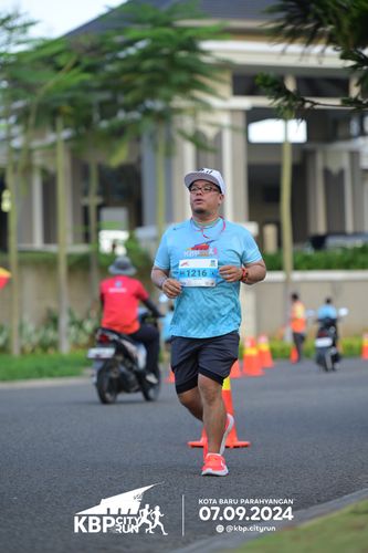 Race photo from KBP City Run 2024