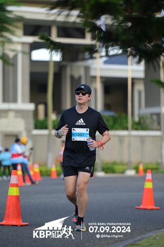 Race photo from KBP City Run 2024