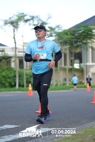Race photo from KBP City Run 2024