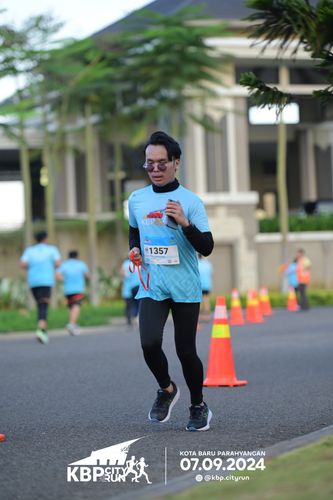 Race photo from KBP City Run 2024