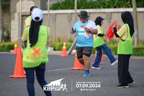 Race photo from KBP City Run 2024