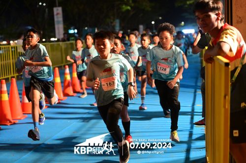 Race photo from KBP City Run 2024