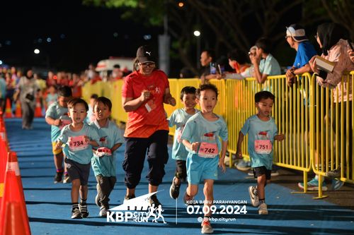 Race photo from KBP City Run 2024