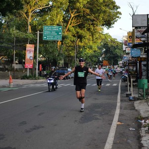 Race photo from BAUR RUN 2025