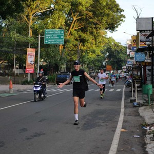 Race photo from BAUR RUN 2025