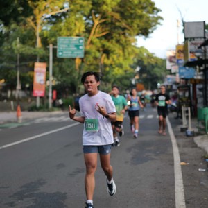 Race photo from BAUR RUN 2025