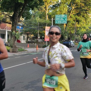 Race photo from BAUR RUN 2025