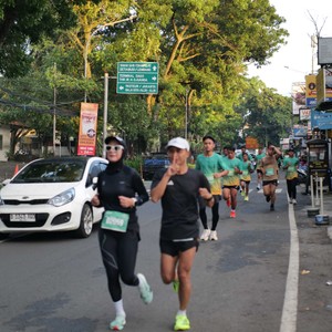 Race photo from BAUR RUN 2025