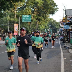Race photo from BAUR RUN 2025