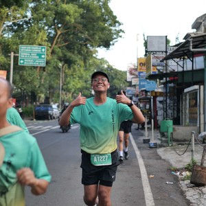 Race photo from BAUR RUN 2025