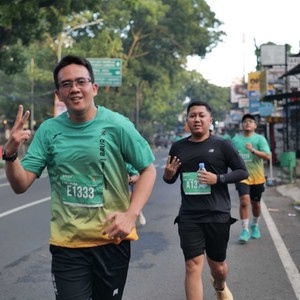 Race photo from BAUR RUN 2025