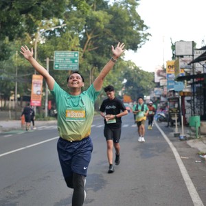 Race photo from BAUR RUN 2025