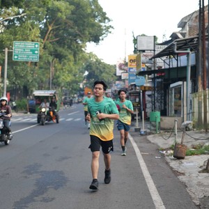 Race photo from BAUR RUN 2025