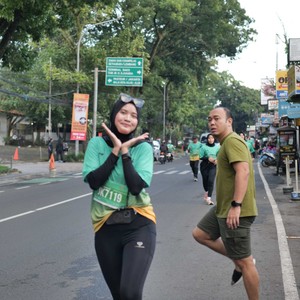 Race photo from BAUR RUN 2025