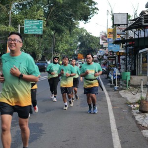 Race photo from BAUR RUN 2025