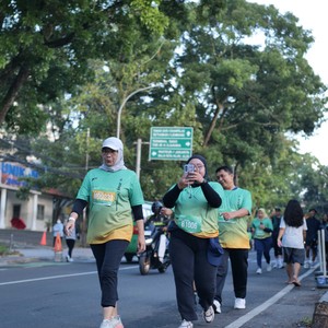Race photo from BAUR RUN 2025