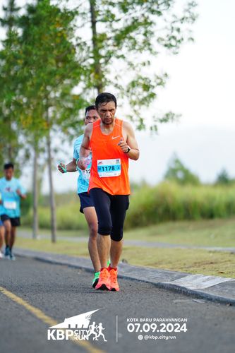 Race photo from KBP City Run 2024