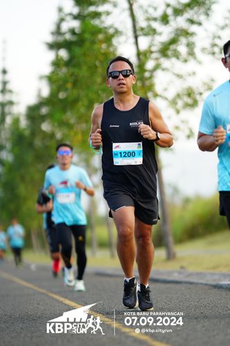 Race photo from KBP City Run 2024
