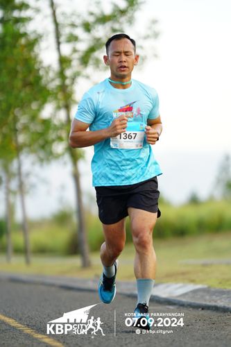 Race photo from KBP City Run 2024