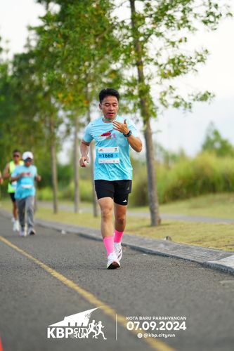 Race photo from KBP City Run 2024