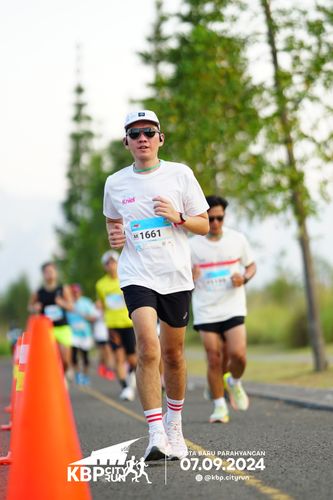 Race photo from KBP City Run 2024