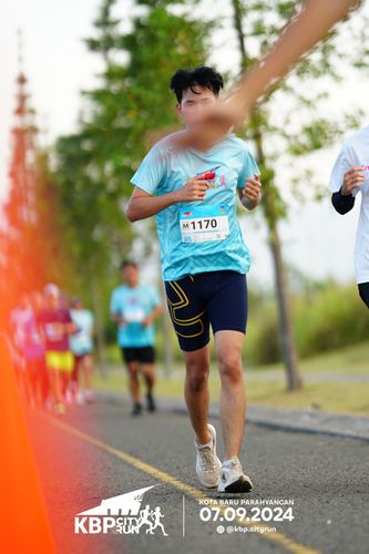 Race photo from KBP City Run 2024