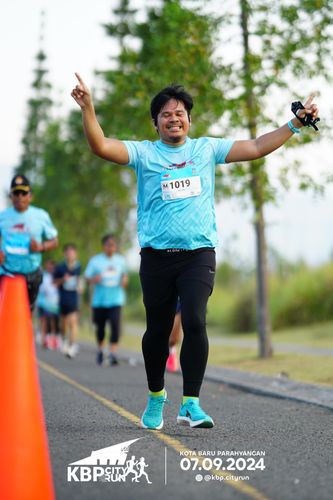 Race photo from KBP City Run 2024